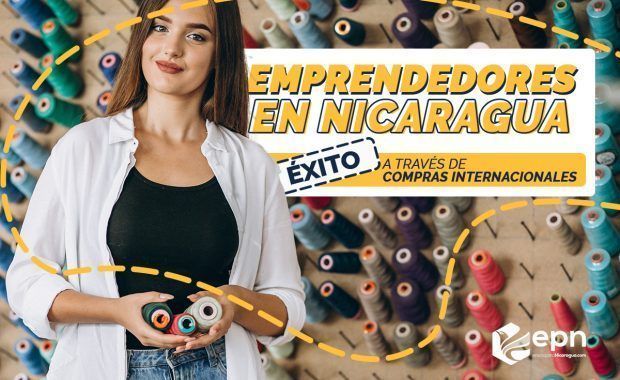 mujer joven emprendedora de nicaragua con hilos de varios colores en las manos